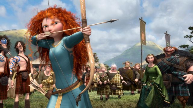 Set of bow and arrows, Merida (Kelly Macdonald) in Rebel