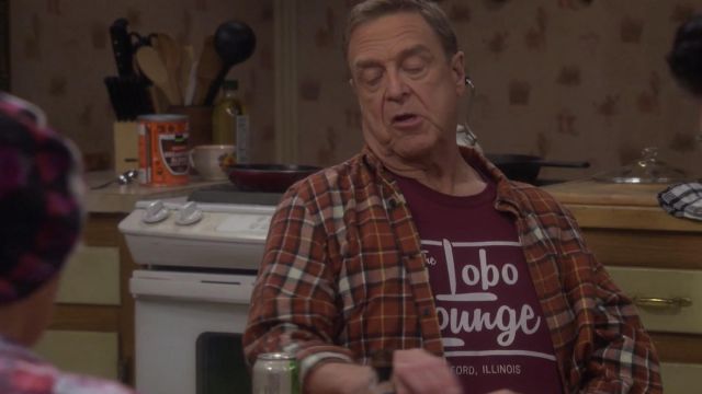 Lobo lounge t-shirt worn by Dan Conner (John Goodman) in The Conners (S02E01)