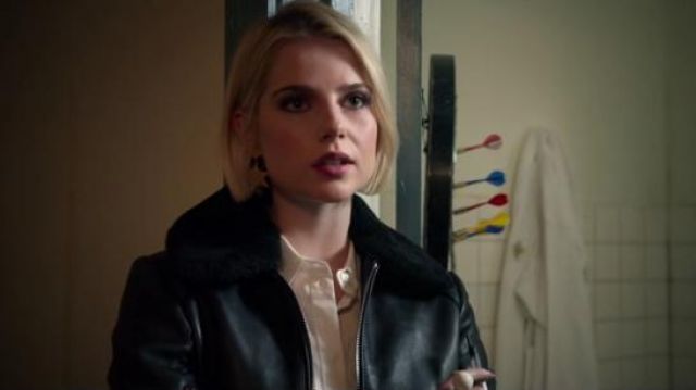 Madewell Gold Star Statement Earrings worn by Astrid (Lucy Boynton) in The Politician Season 1 Episode 8
