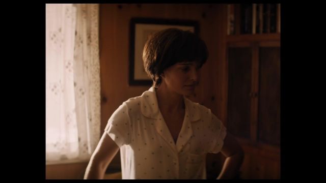 White shirt worn by Lucy Cola (Natalie Portman) in Lucy in the Sky