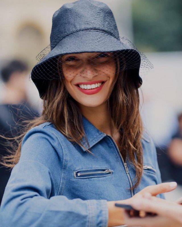 Dior Hat of Sofya Benzakour on the Instagram account @sofyabenzakour