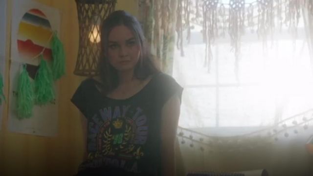 Urban Outfitters Road To L.A. Tour Tee worn by McKenna Brady (Liana Liberato) in Light as a Feather Season 2 Episode 16