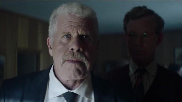 Business suit worn by (Ron Perlman) in Reprisal (S01)