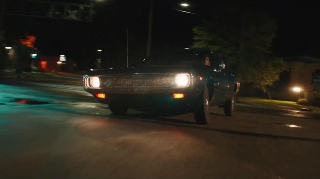 1969 For Mustang Shelby GT driven by Doris Dearie (Abigail Spencer) in Reprisal (S01)