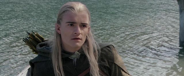Leaf cloak brooch worn by Legolas (Orlando Bloom) in The Lord of The Rings: The Fellowship of the Ring 