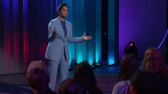 Only hearts mock neck bodysuit usado por Lilly Singh en A Little Late with Lilly Singh 09 de octubre de 2019