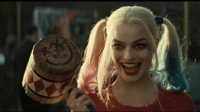 La massue de Harley Quinn (Margot Robbie) dans Suicide Squad
