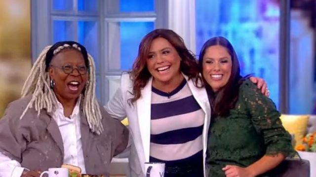 Zadig & Voltaire Source Stripe Cashmere Sweater usado por Rachael Ray en The View 15 de octubre de 2019