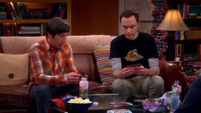 T-shirt rubix cube fondu de Sheldon Cooper (Jim Parsons) dans The Big Bang Theory (S06E09)