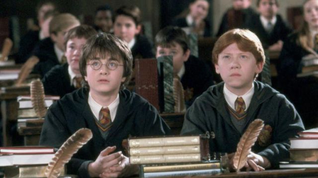 La plume de sorcier dans Harry Potter à l'école des sorciers