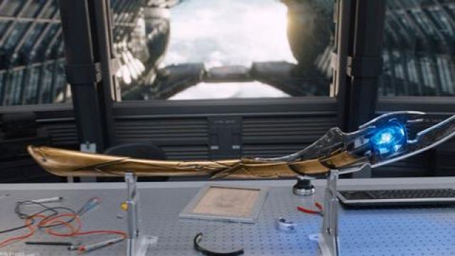 La réplique du sceptre de Loki (Tom Hiddleston) dans Avengers
