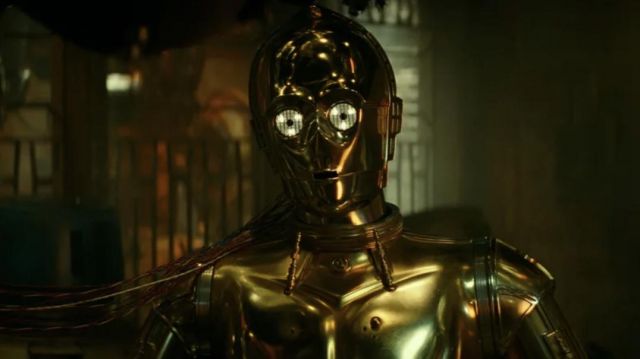 C-3PO Costume Cosplay porté par C-3PO (Anthony Daniels) comme on le voit dans Star Wars: The Rise of Skywalker
