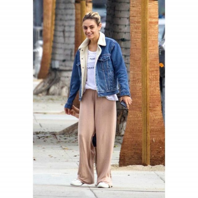 Converse chuck taylor low top sneaker worn by Mila Kunis Beverly Hills October 17, 2019