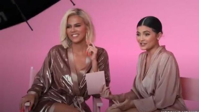 Michelle Mason Pink Silk Trimmed Metallic Velvet Kimono worn by Khloe Kardashian in Keeping Up with the Kardashians Season 17 Episode 6