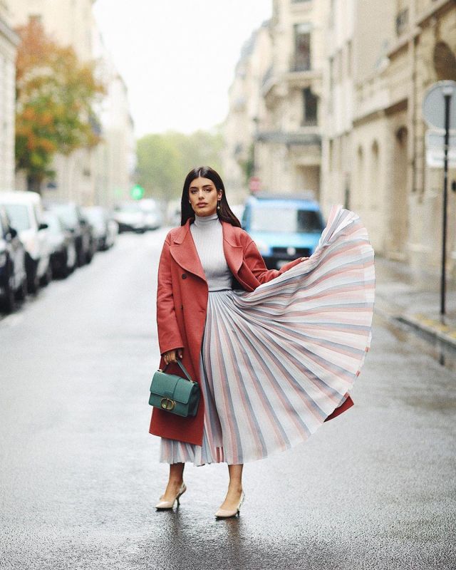 Calf Leather Bag of Aida Domenech on the Instagram account @dulceida