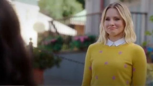 J. Crew Yellow Star Print Sweaters usados por Eleanor Shellstrop (Kristen Bell) en The Good Place Temporada 04 Episodio 05