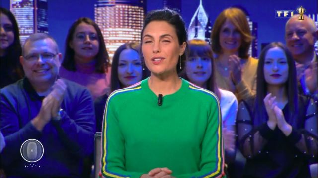 The sweater round neck short multicoloured strips of Alessandra Sublet's in It is Canteloup the 25.10.2019