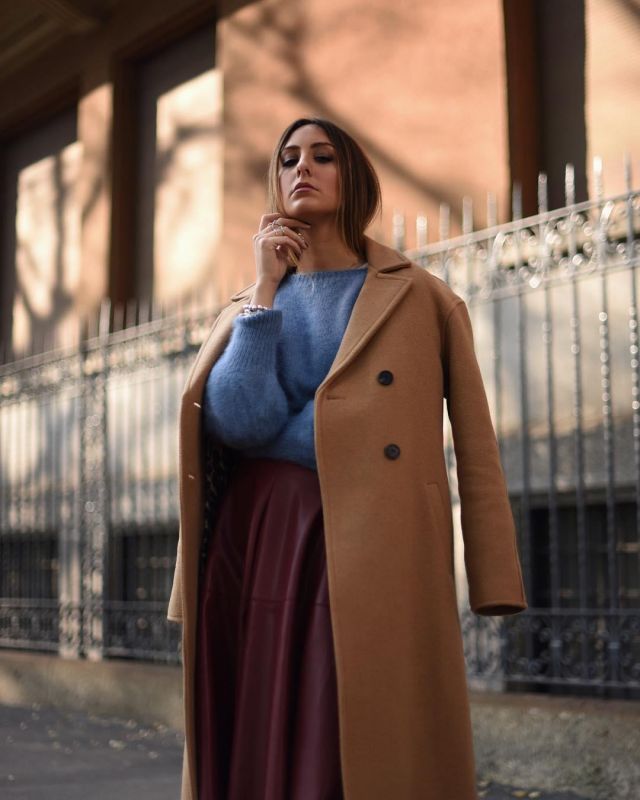 Vince Long Wool Al­paca Blend Coat of Elisa Taviti on the Instagram account @elisataviti