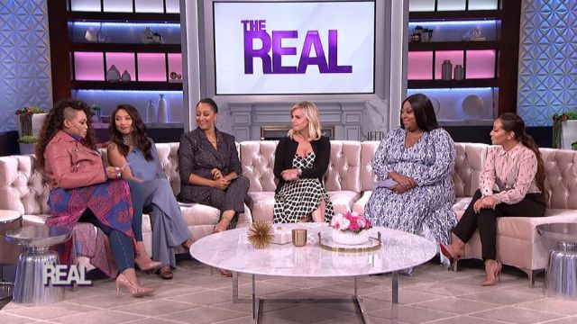 Eloquii wrap maxi dress worn by Loni Love on The Real (2013) October 13,2019