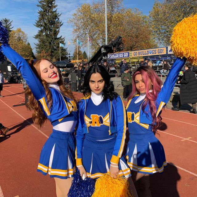 The costume Pompom Girl Vixens worn by Madelaine Petsch on his account Instagram @madelame