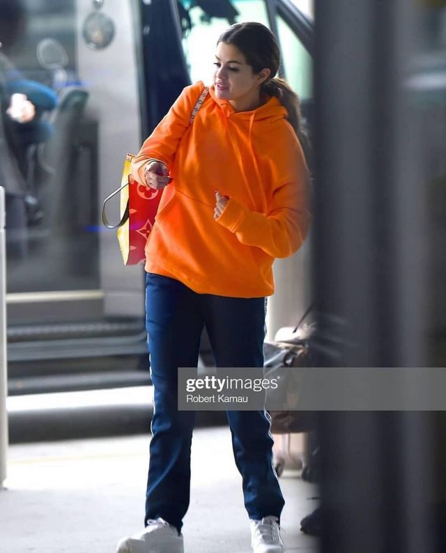 Le Pantalon porté par Selena Gomez 30 octobre 2019