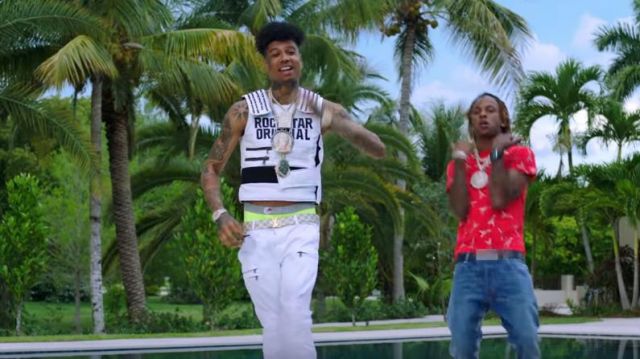 Louis vuitton Ini­tials White Dami­er Belt worn by Blueface in the YouTube video Blueface - Daddy ft. Rich The Kid