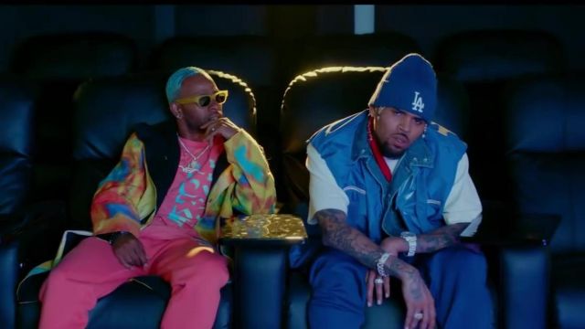 Mlb collection Dodgers Clas­sic Knit worn by Chirs Brown in Eric Bellinger - Type A Way (ft. Chris Brown & OG Parker) [Official Music Video]