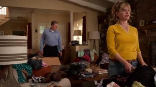 Scotch & soda maison scotch Short Sleeve Po­lo Sweater worn by Elsa Gardner (Jennifer Jason Leigh) in Atypical Season 3 Episode 4