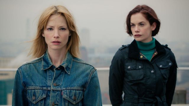 Levi's Denim Jacket worn by Mary Day (Sienna Guillory) in Luther (S03E04)