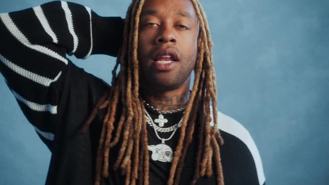 Undercover Black Over­sized striped cardi­gan of Ty Dolla $ign in the music video Ty Dolla $ign - Purple Emoji feat. J. Cole [Official Music Video]