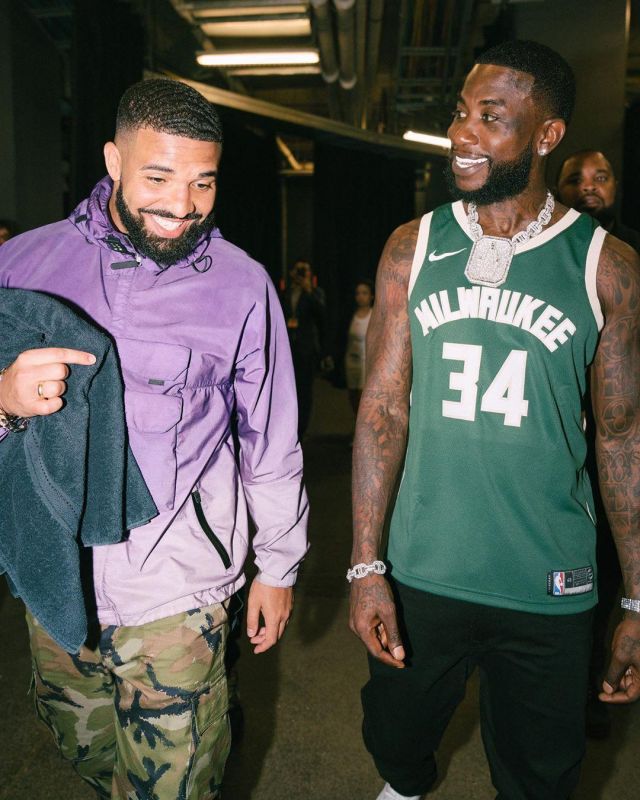 Acronyme Niémen-Acronyme J28 K Pourpre de Drake sur l'Instagram account @laflare1017
