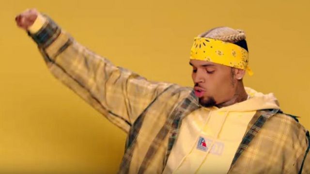Kith Hood­ie Yel­low worn by Chris Brown in the YouTube video Chris Brown - Wobble Up (Official Video) ft. Nicki Minaj, G-Eazy