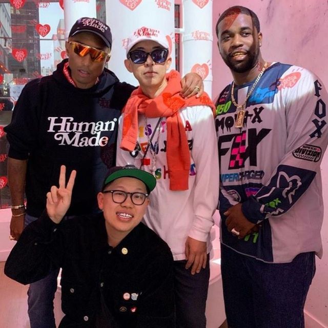 Billionaire Boys Club Crys­tal Glit­ter Sun­glasss­es worn by Phar­rell Williams on the Instagram account of @asapferg