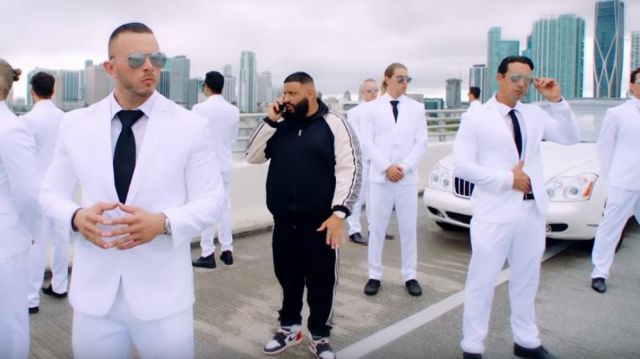Gucci Veste Oversize porté par DJ Khaled dans la vidéo YouTube de DJ Khaled - Jaloux (Extended Version) ft. Chris Brown, Lil Wayne, Big Sean