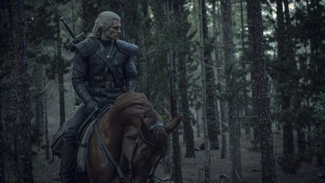Sword used by Geralt of Rivia (Henry Cavill) as seen in The Witcher (Season 1)