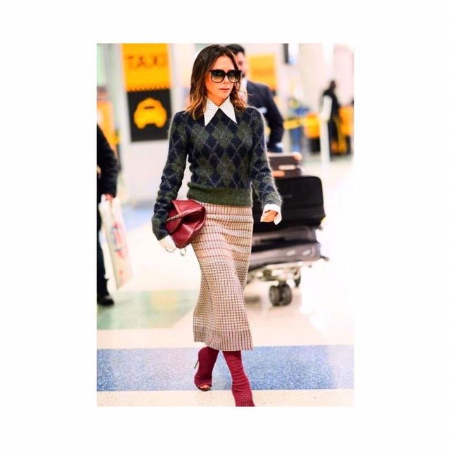 Victoria beckham Mo­hair-blend Ar­gyle Sweater worn by Victoria Beckham JFK Airport November 5, 2019