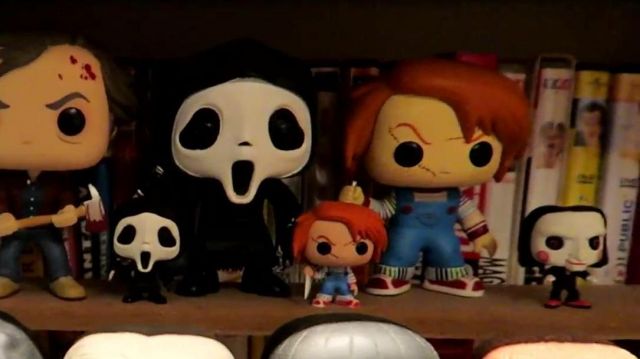 The pocket funko Chucky in one of THE biggest COLLECTION OF FIGURINES POP! OF FRANCE ! Part 1