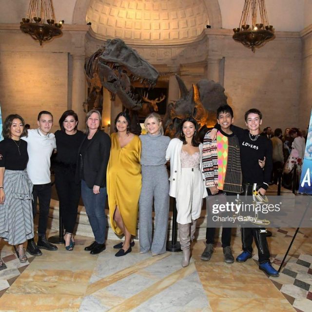 Cream tailored crop pants worn by Fivel Stewart on the Instagram account @fivel_stew