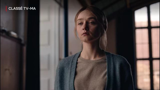 Sweater beige Alyssa (Jessica Barden) in The End of the F***ing World (S02E02)
