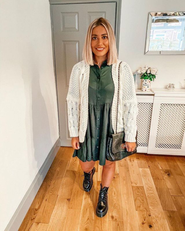 Black Boots of Danielle French on the Instagram account @itsdaniellesjourney