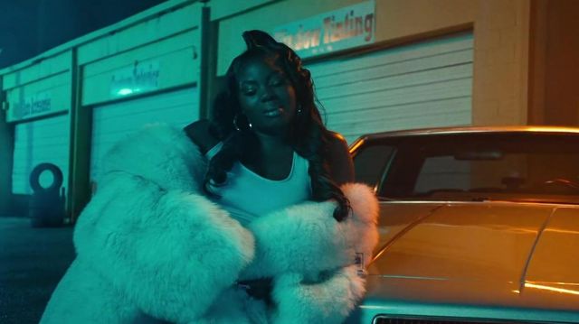 White tank top of Vickeelo in Megan Thee Stallion x VickeeLo – Ride Or Die [Official Video]