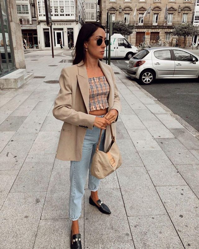 Slouchy Jeans in Light Blue of Ana Rey on the Instagram account ...