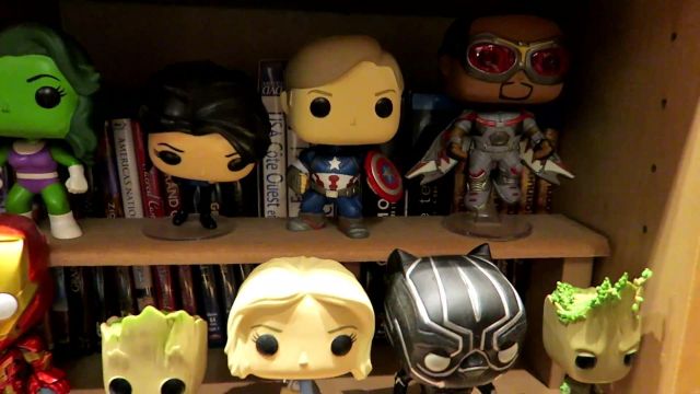 The funko pop the Falcon in Captain America Civil War in one of THE biggest COLLECTION OF FIGURINES POP! OF FRANCE ! Part 1