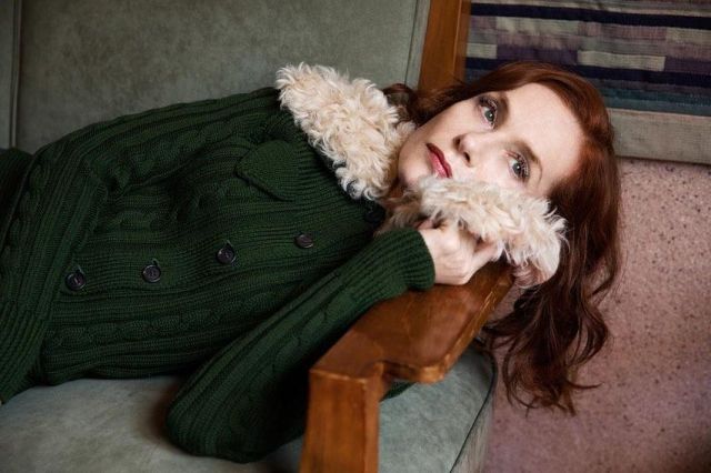 The green jacket khaki Isabelle Huppert on the account Instagram of @isabelle.huppert