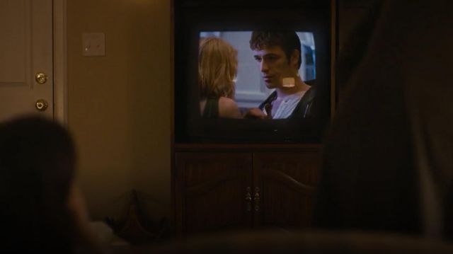 Le film Buffy contre les vampire que regarde Kate (Hannah Zeile) dans This Is Us (S03E02)