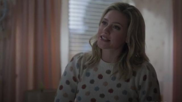 Rebecca Taylor Blanc Jacquard Dot Pull porté par Betty Cooper (Lili Reinhart) à Riverdale Saison 4 Épisode 7