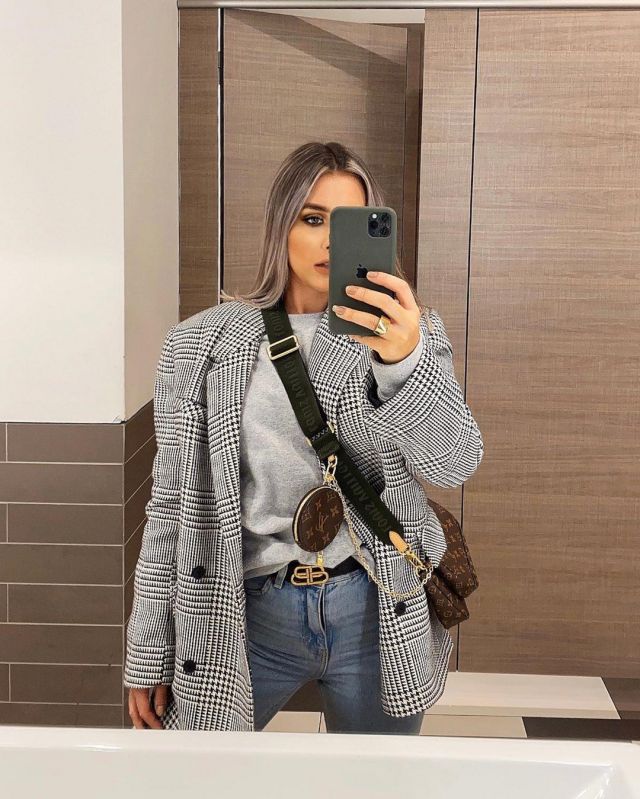 Plaid Over­sized Blaz­er of Natalia Kurda on the Instagram account @nataliakurda