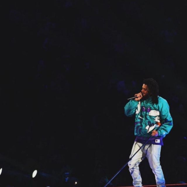 90s Charlotte Hornets jacket by Starter worn by J.Cole on the instagram account @dadomdahdahdahdah