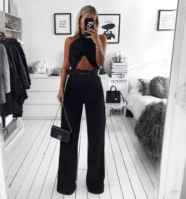 Black Belt­ed Trousers of Emily Cocklin on the Instagram account @emilycocklin