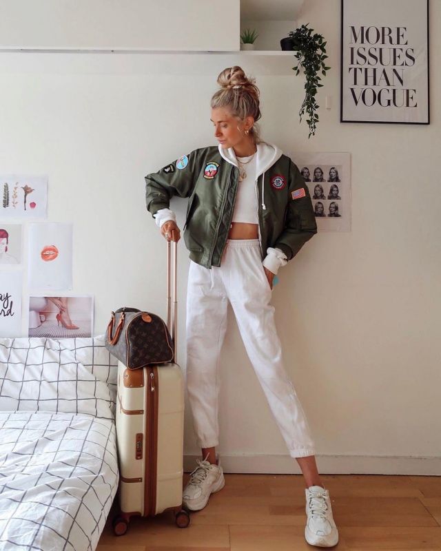 Green MA-1 Bomber Jacket of Olivia Frost on the Instagram account @oliviabynature